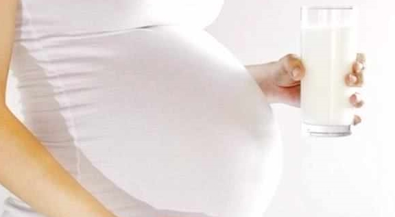 男甲亢可以怀孕生代怀代生套餐生的孩子吗_男甲亢可以怀孕生代怀代生套餐生的孩子吗有影响吗